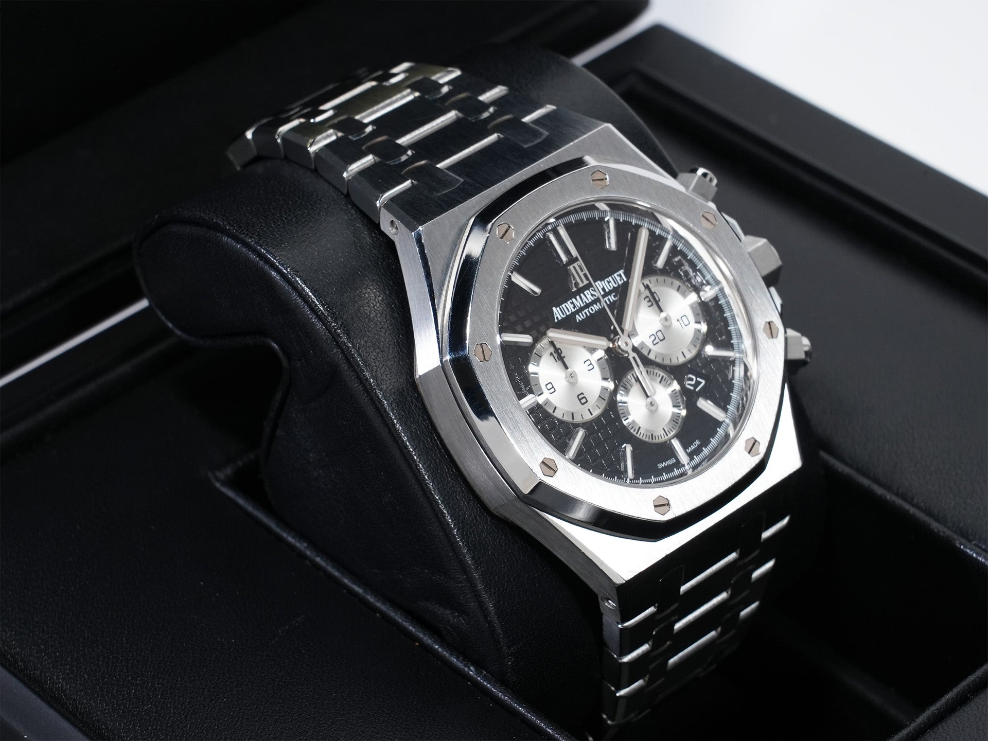 Audemars Piguet Royal Oak Chronograph Ref. 26331ST.OO.1220ST.02 Stainless Steel Black Dial Pre-owned zj4ubzjd