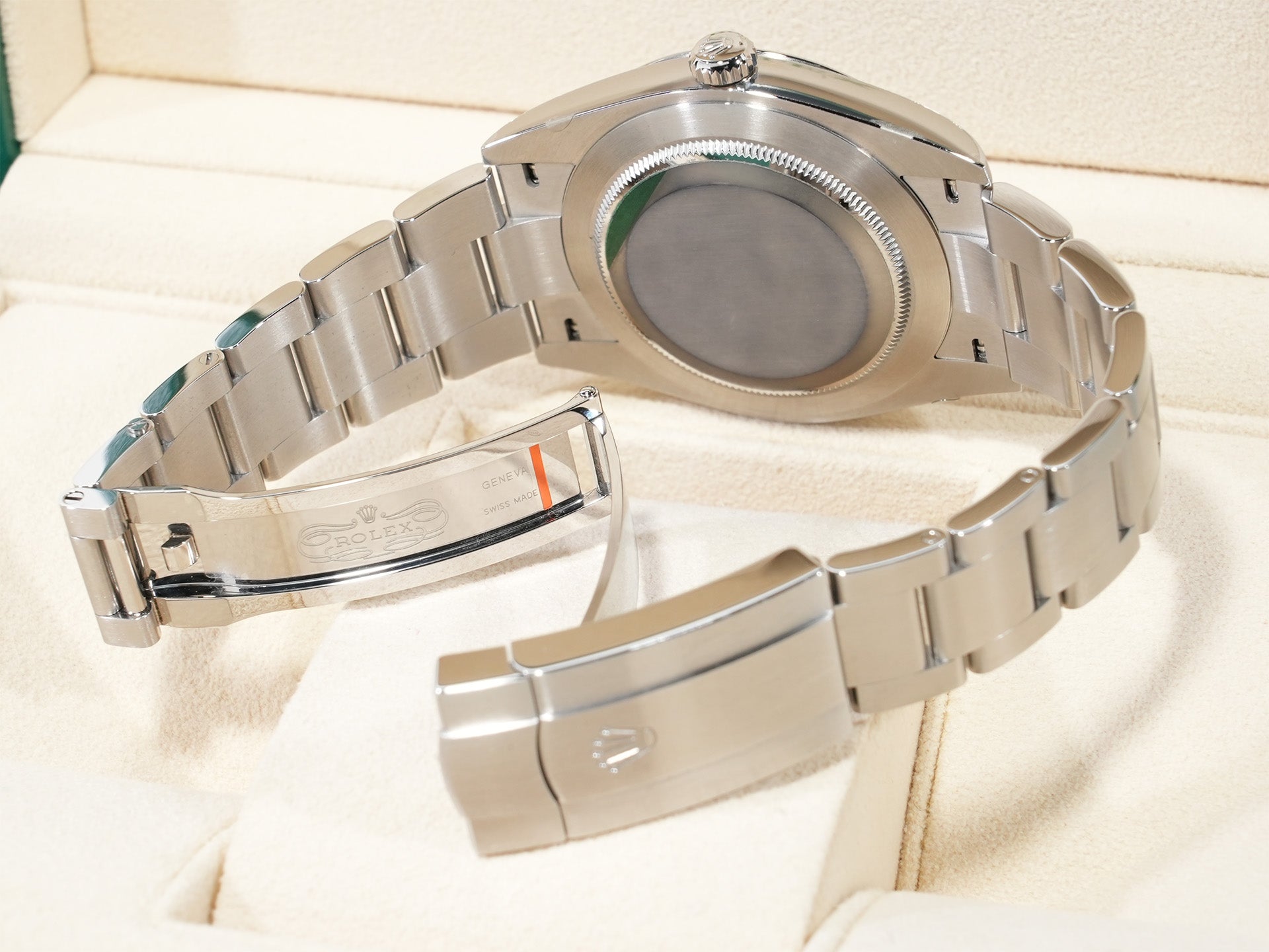 ロレックス オイスターパーペチュアル41 Ref.124300 ステンレススチール グリーン文字盤 極美品 x6vacedy