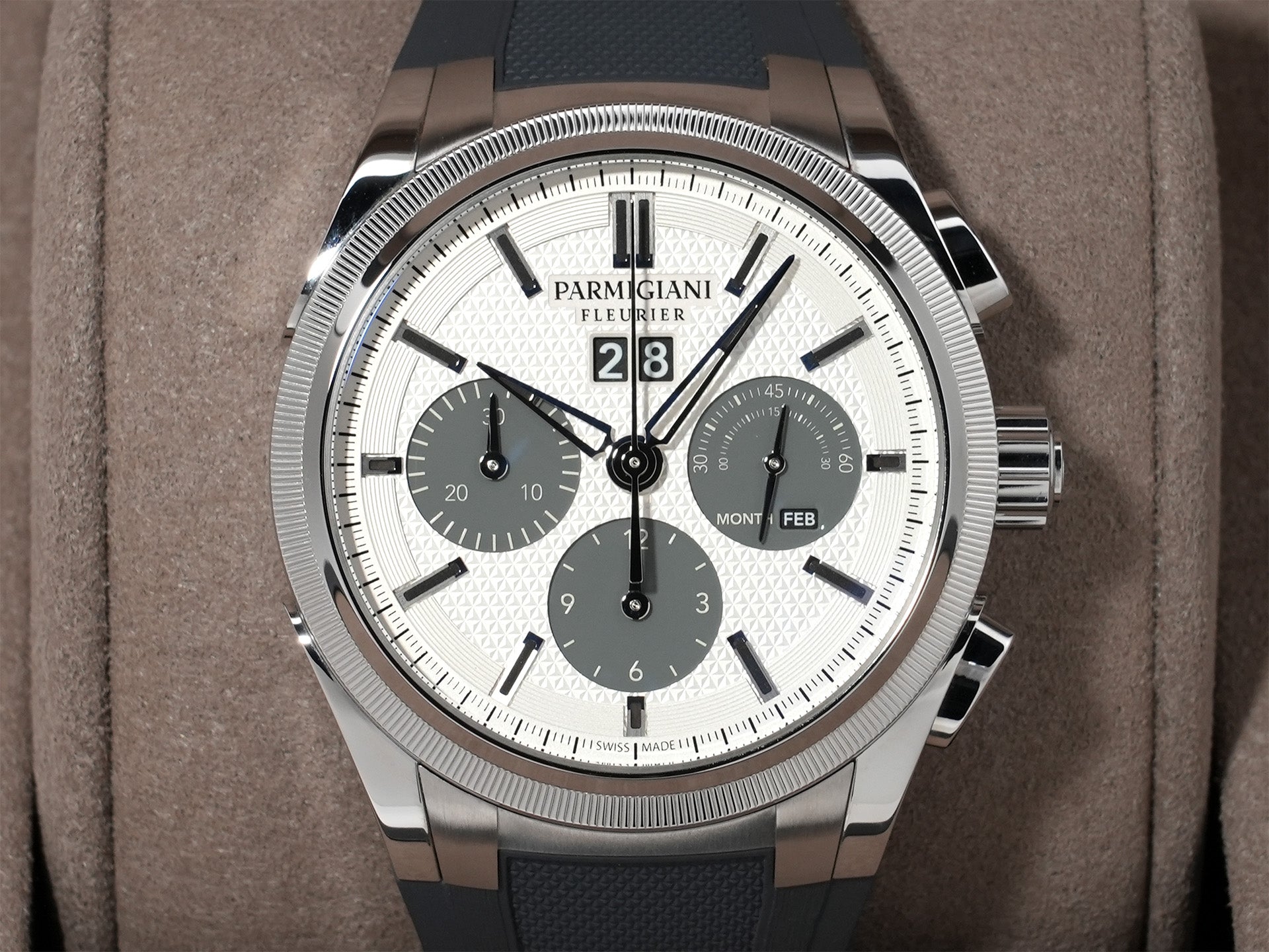 パルミジャーニフルリエ トンダ GT クロノグラフ Ref.PFC906-1020001-400181 ステンレススチール シルバー×クアンタムグレー文字盤 美品 e3678siu