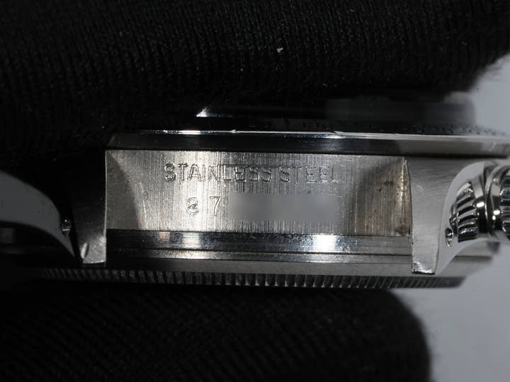 Rolex Daytona Ref. 6265 Stainless Steel Black Dial Pre-owned 8iarjaqz