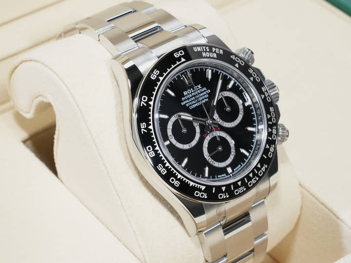 ロレックス デイトナ Ref.126500LN ステンレススチール ブラック文字盤 未使用 8exk2pjn