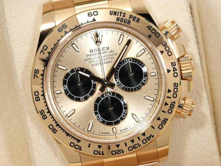 Rolex Daytona Ref. 126508 Yellow Gold with Golden and Bright Black Dial, Excellent Condition, 86u2ao35