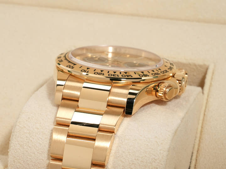 Rolex Daytona Ref. 126508 Yellow Gold with Golden and Bright Black Dial, Excellent Condition, 86u2ao35