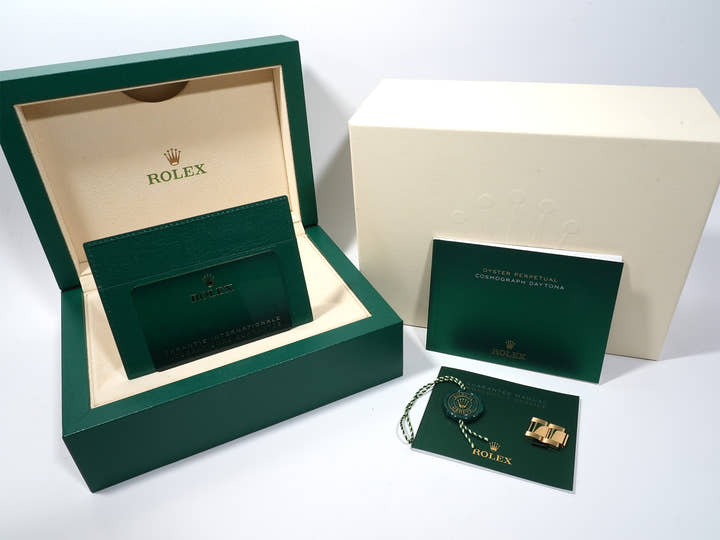 Rolex Daytona Ref. 126508 Yellow Gold with Golden and Bright Black Dial, Excellent Condition, 86u2ao35