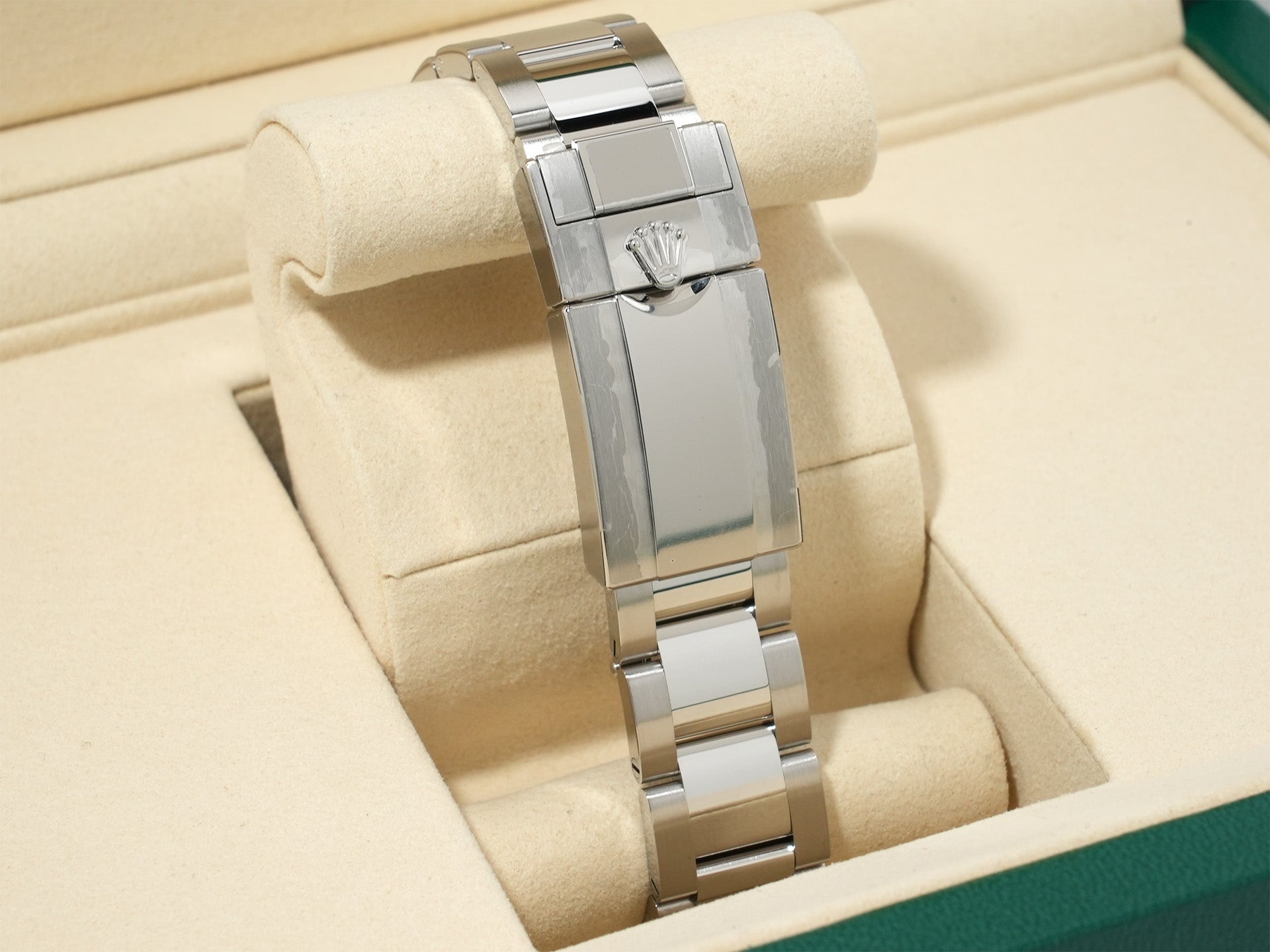 ロレックス GMTマスターII Ref.126710GRNR ステンレススチール ブラック文字盤 オイスターブレスレット 未使用 aybepj9e