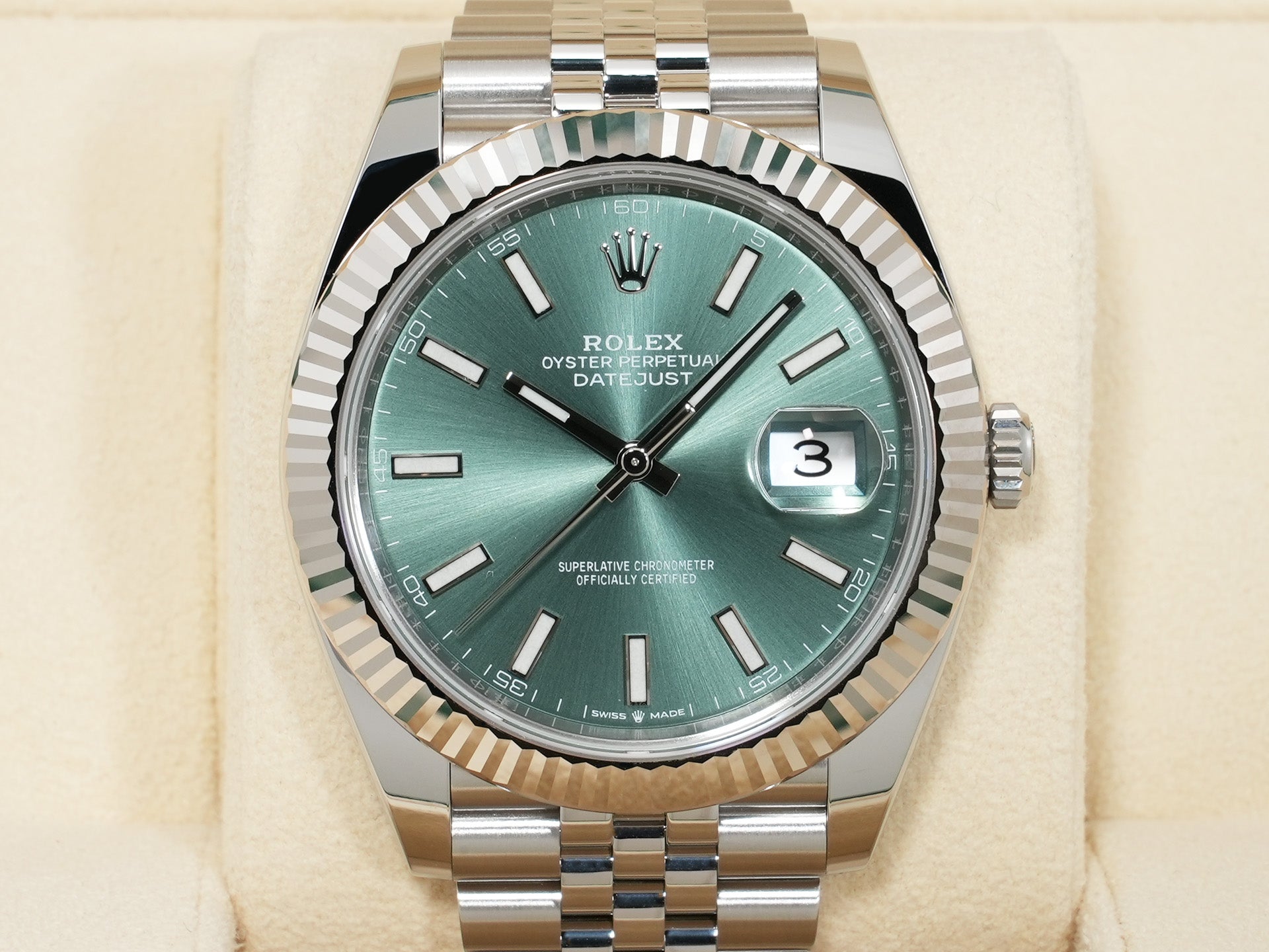 ロレックス デイトジャスト41 Ref.126334 ステンレススチール/ホワイトゴールド ミントグリーン文字盤 ジュビリーブレスレット 未使用 3vi4xwpw