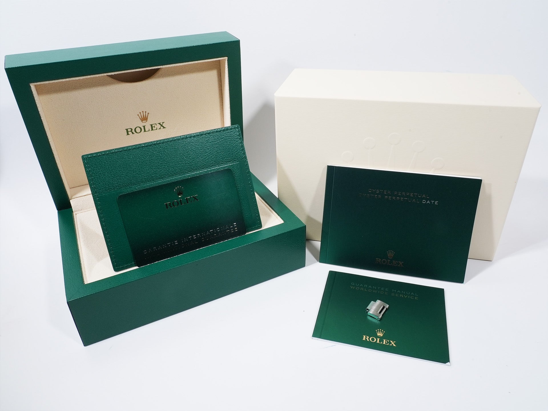 ロレックス オイスターパーペチュアル41 Ref.124300 ステンレススチール グリーン文字盤 美中古 f85iv3wh