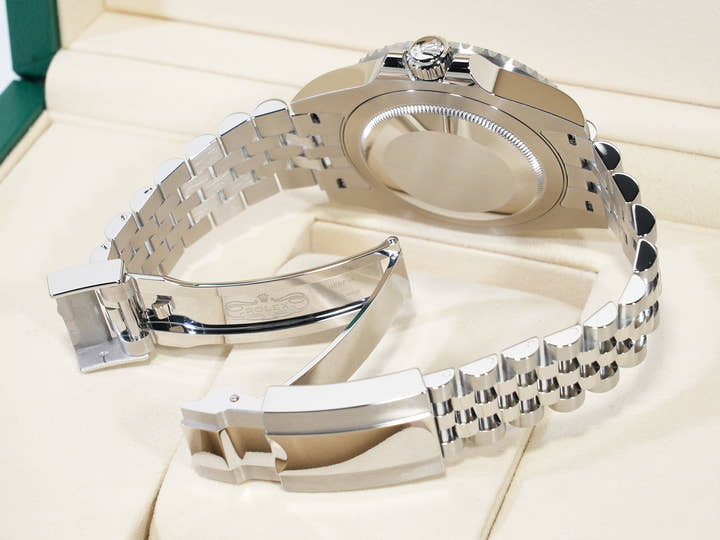 ロレックス GMTマスターII Ref.126710GRNR ステンレススチール ブラック文字盤 ジュビリーブレスレット 未使用 m5a8gya7