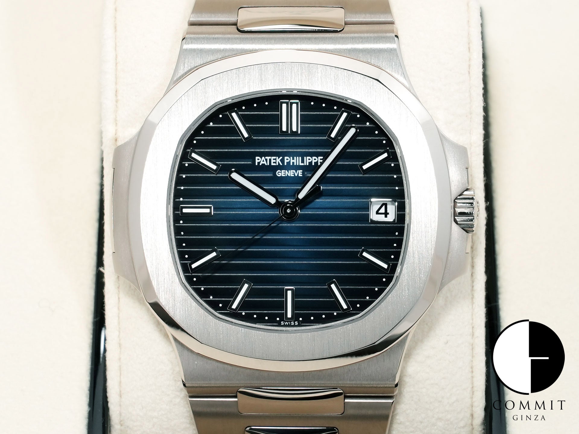 パテックフィリップ ノーチラス Ref.5811/1G-001 ホワイトゴールド ブルー・ソレイユ文字盤 美品 caqjnans