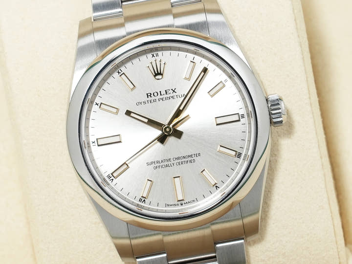 ロレックス オイスターパーペチュアル34 Ref.124200 ステンレススチール シルバー文字盤 未使用 e55i5ij7
