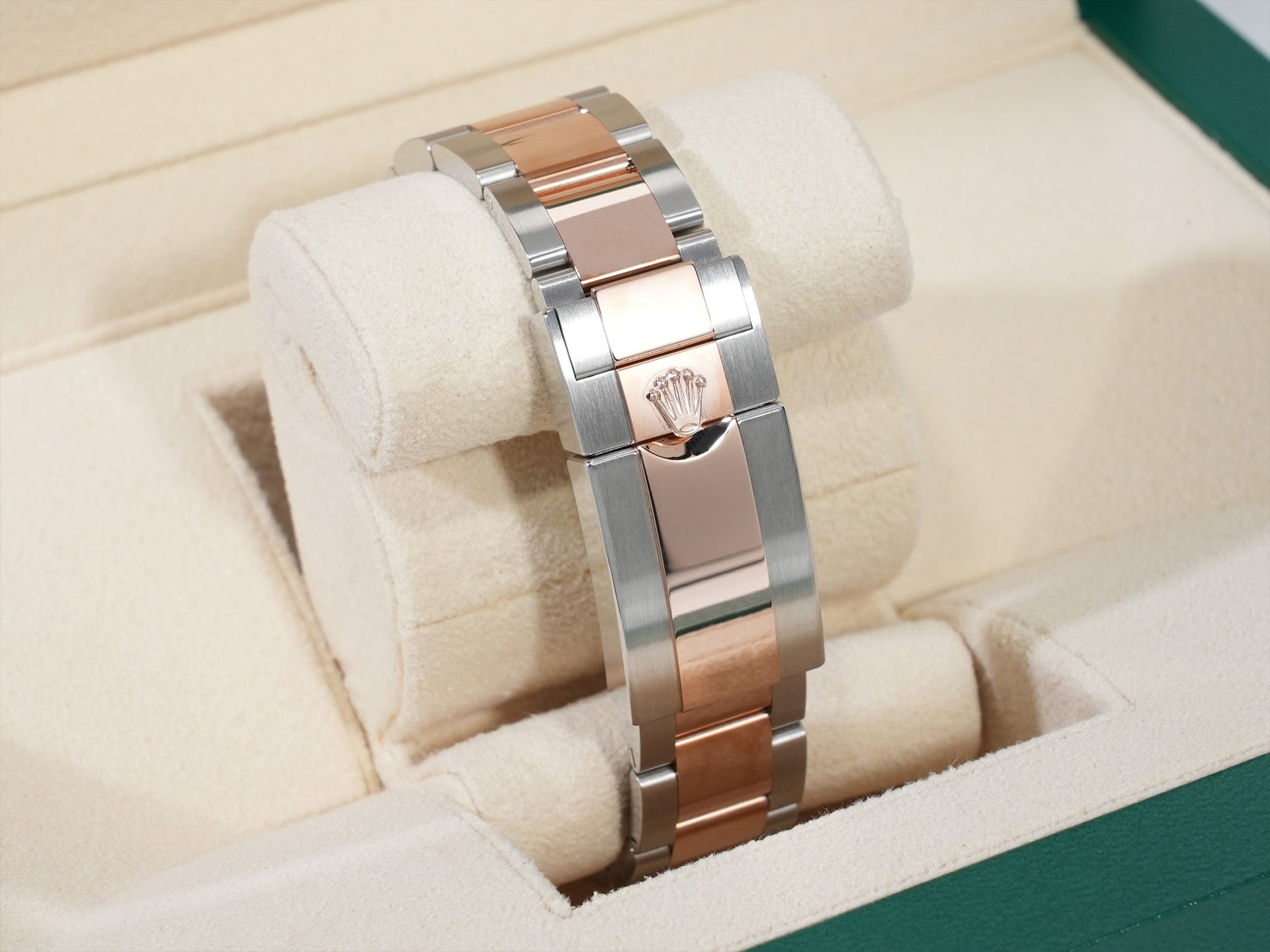 ロレックス ヨットマスター40 Ref.126621 ステンレススチール/エバーローズゴールド チョコレート文字盤 未使用 7fjdzgvp