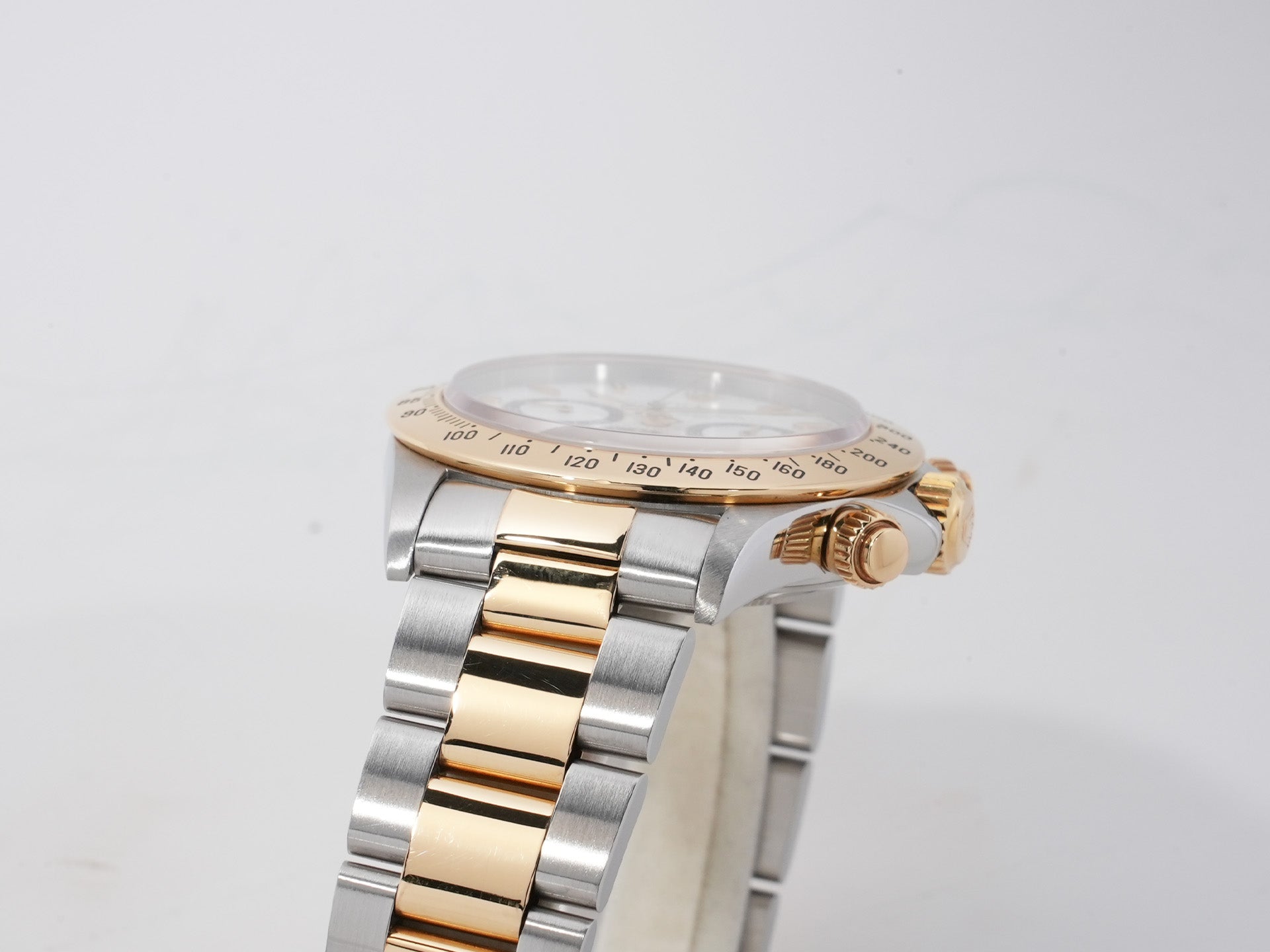 ロレックス デイトナ エルプリメロ Ref.16523 ステンレススチール/イエローゴールド ホワイト文字盤 中古 qpstgqqg