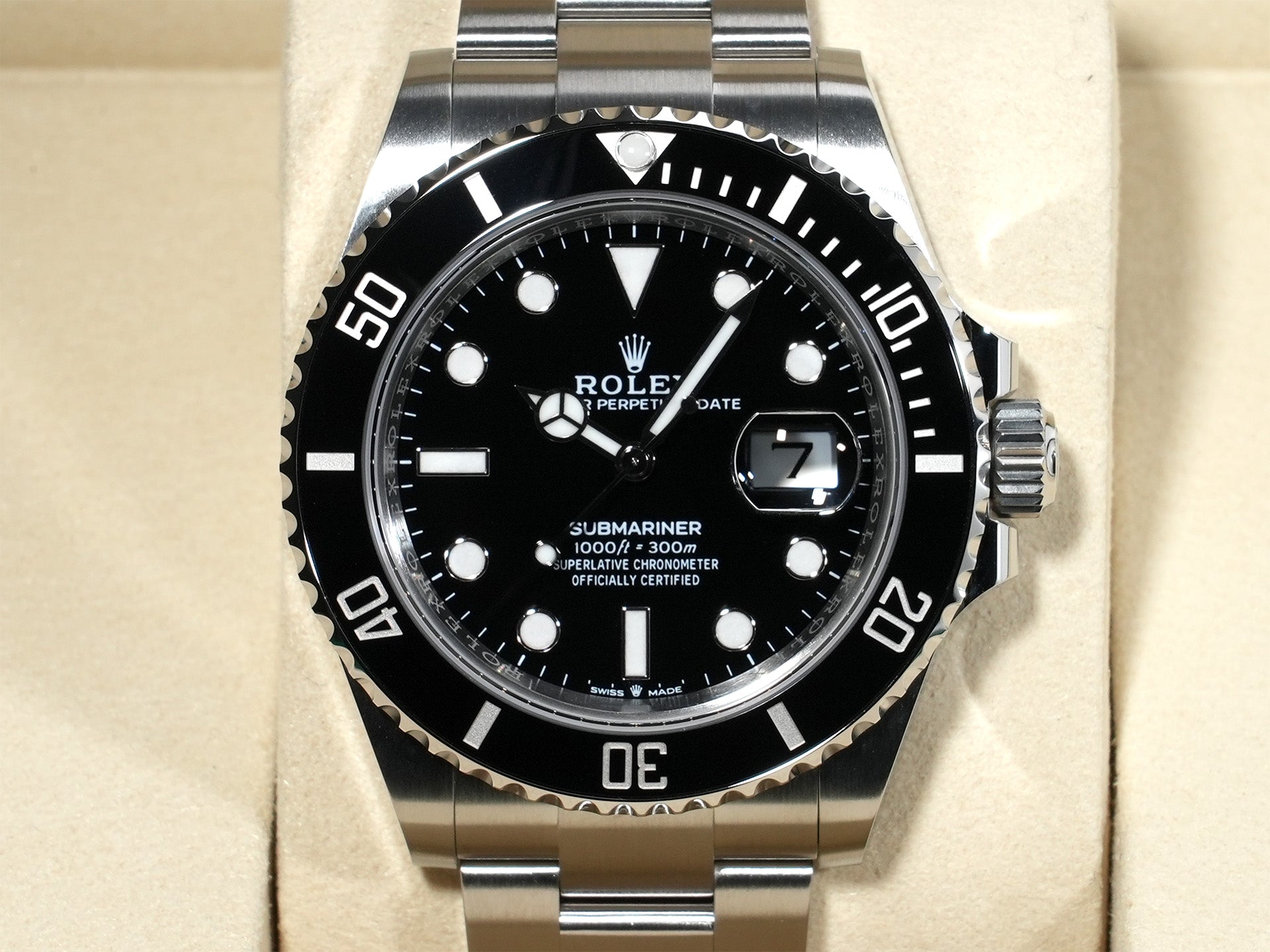 Rolex Submariner Date Ref. 126610LN Stainless Steel Black Dial Unused fd63gqp3