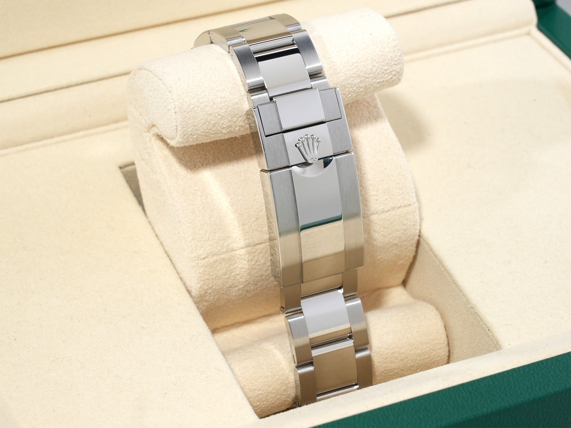 ロレックス デイトナ Ref.126500LN ステンレススチール ホワイト文字盤 未使用 cth8hsu4