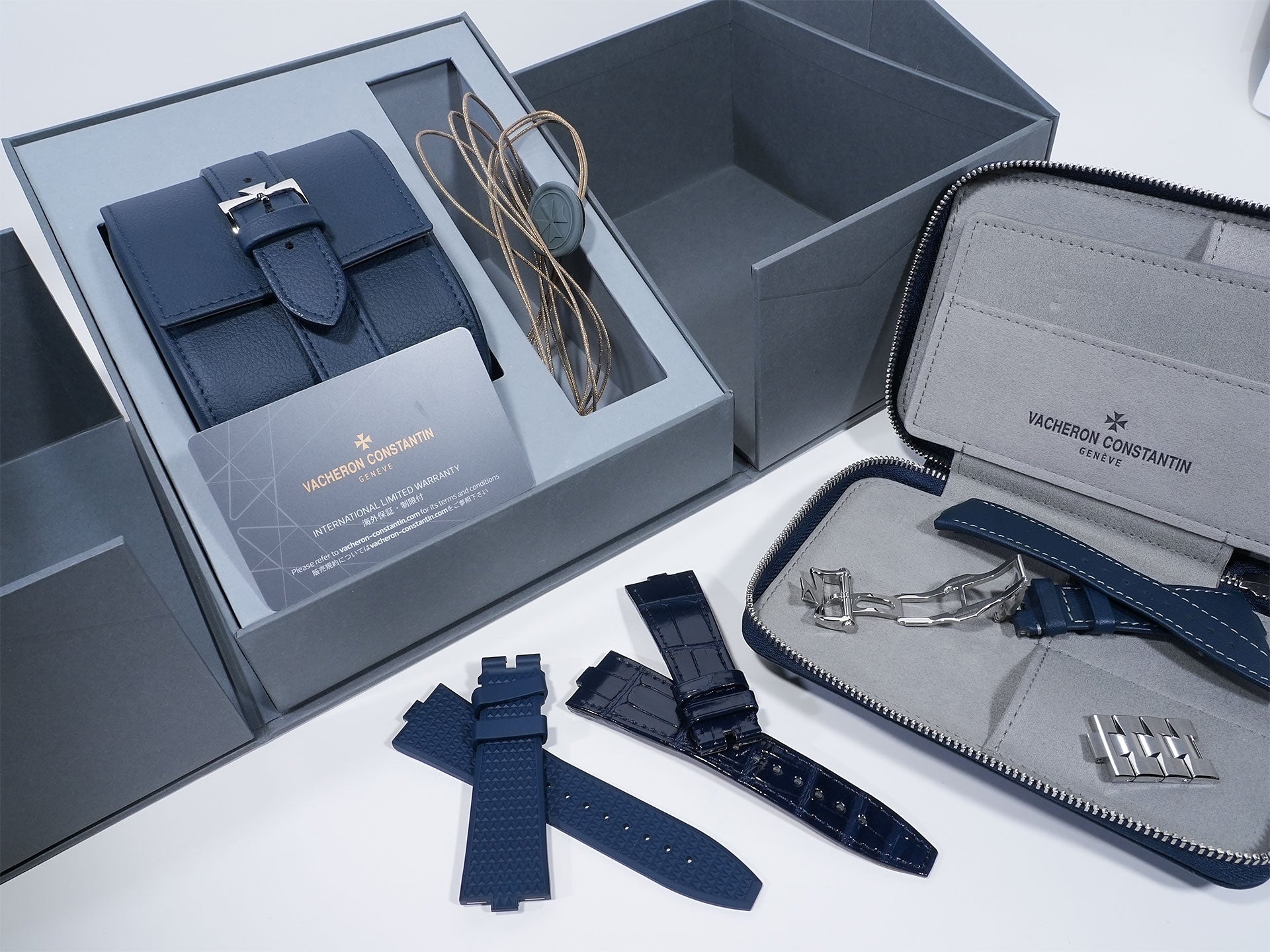 ヴァシュロンコンスタンタン オーヴァーシーズ オートマティック Ref.4520V/210A-B128 ステンレススチール ブルー文字盤 美品 sjoogbs2