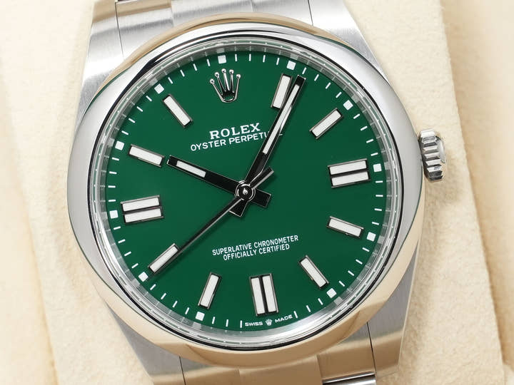 ロレックス オイスターパーペチュアル41 Ref.124300 ステンレススチール グリーン文字盤 美中古 hpakwqsg