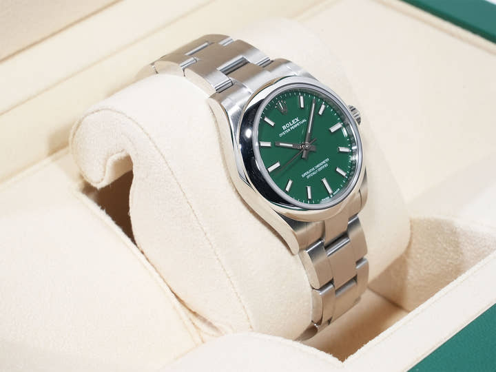 ロレックス オイスターパーペチュアル31 Ref.277200 ステンレススチール グリーン文字盤 中古 nvb4sa2p