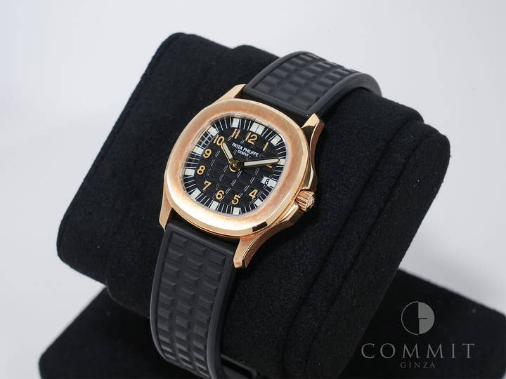 パテックフィリップ アクアノート Ref.4960J イエローゴールド ブラック文字盤 中古 dkzm4mip