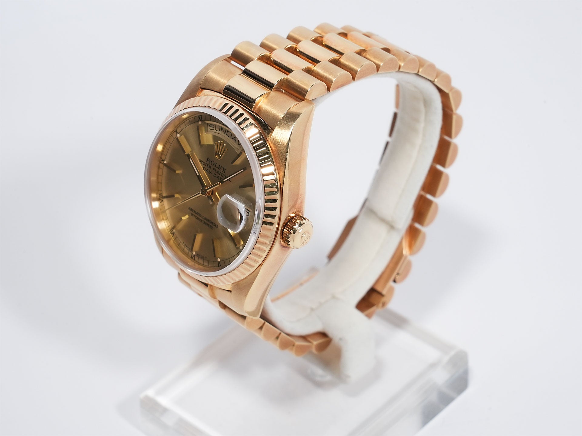 ロレックス デイデイト36 Ref.18038 イエローゴールド シャンパン文字盤 中古 urtu8dwb