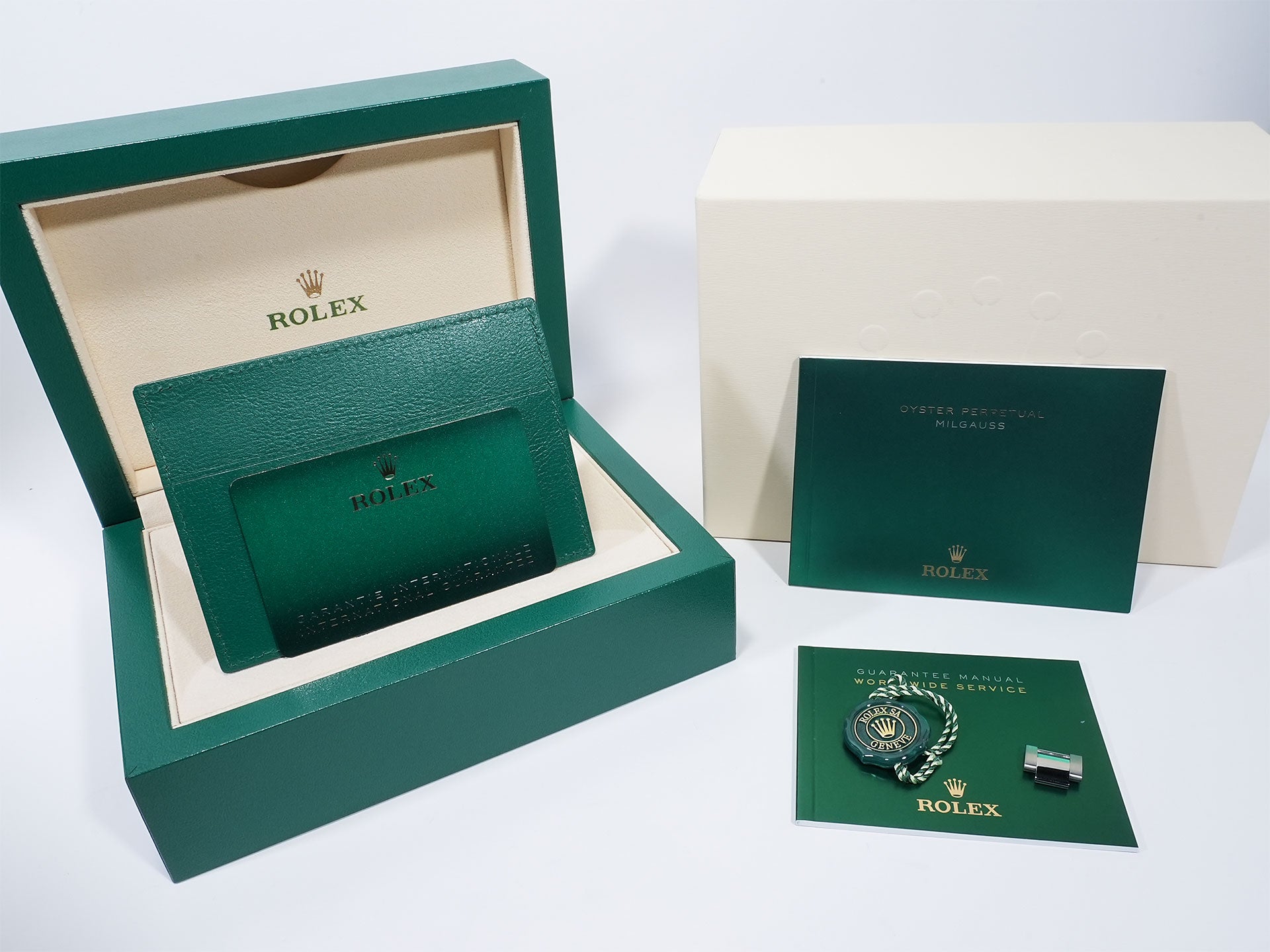 ロレックス ミルガウス Ref.116400GV ステンレススチール Zブルー文字盤 美品 eat23b3t