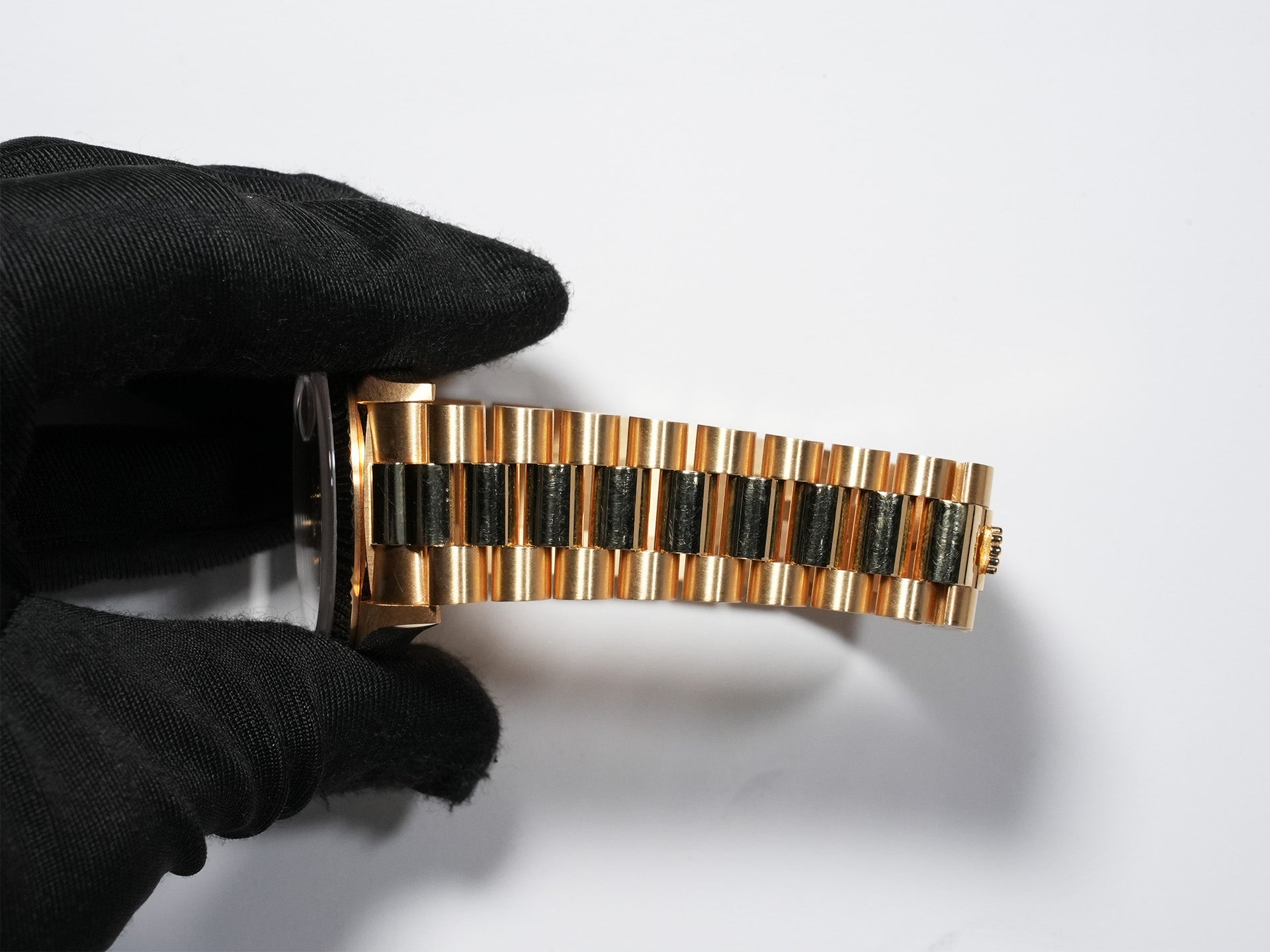 ロレックス デイデイト36 Ref.18238NGE イエローゴールド ホワイトシェル文字盤 中古 4nz9q73n