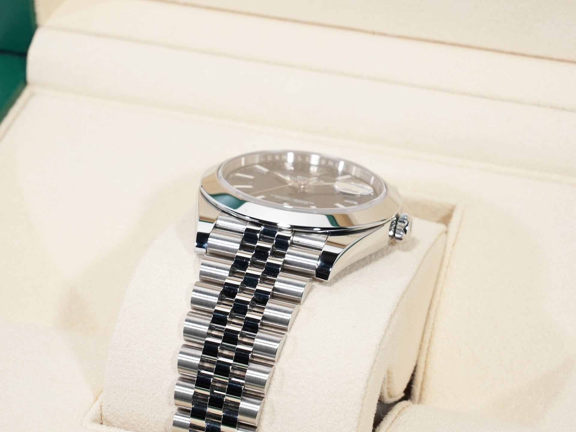 ロレックス デイトジャスト41 Ref.126300 ステンレススチール ブライトブルー文字盤 ジュビリーブレスレット 美中古 e9bv6wpi