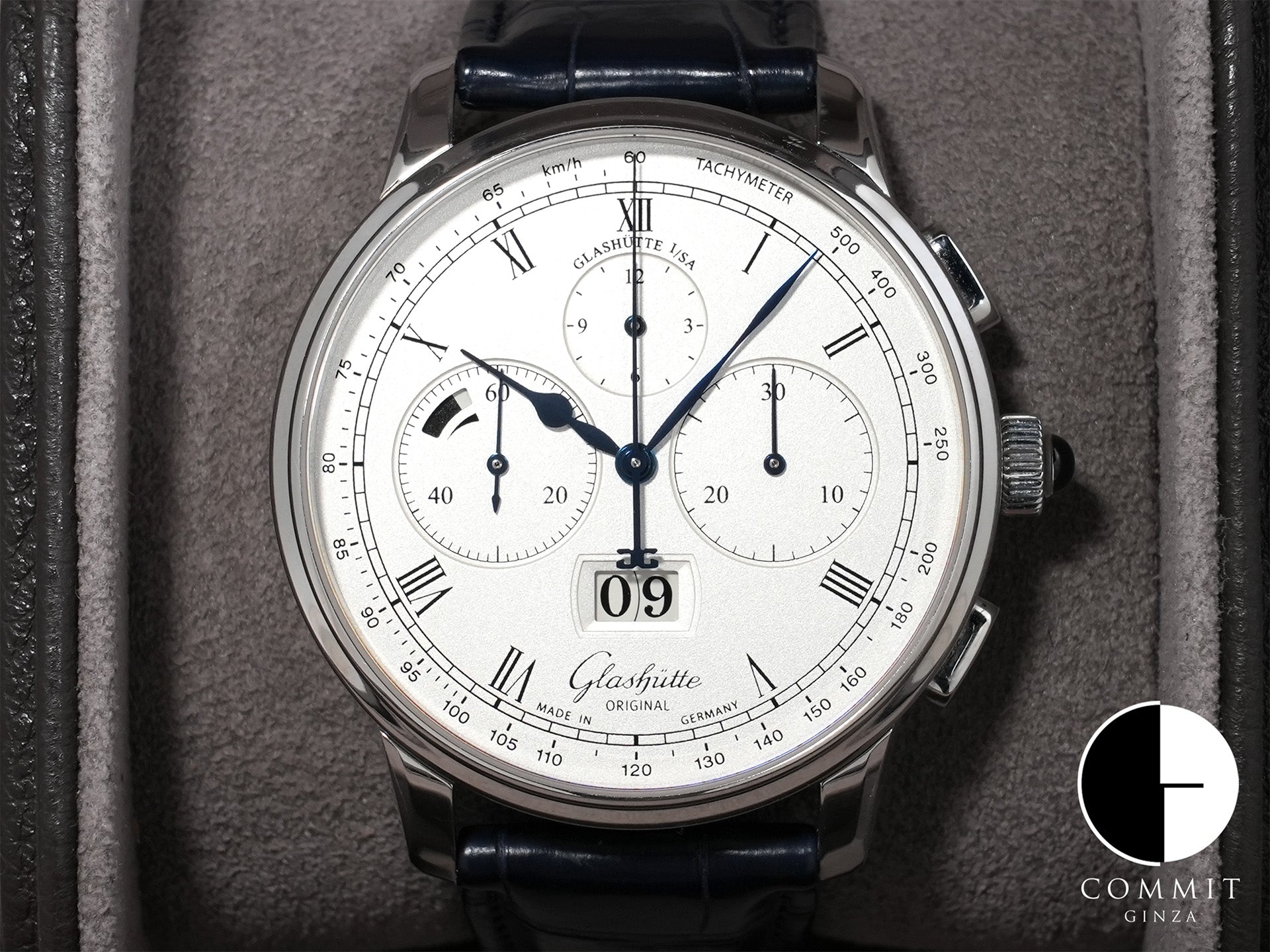 グラスヒュッテオリジナル セネタ クロノグラフ パノラマデイト Ref.1-37-01-02-03-30 プラチナ シルバー文字盤 中古 uywbou2s