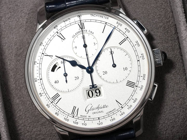 グラスヒュッテオリジナル セネタ クロノグラフ パノラマデイト Ref.1-37-01-02-03-30 プラチナ シルバー文字盤 中古 uywbou2s