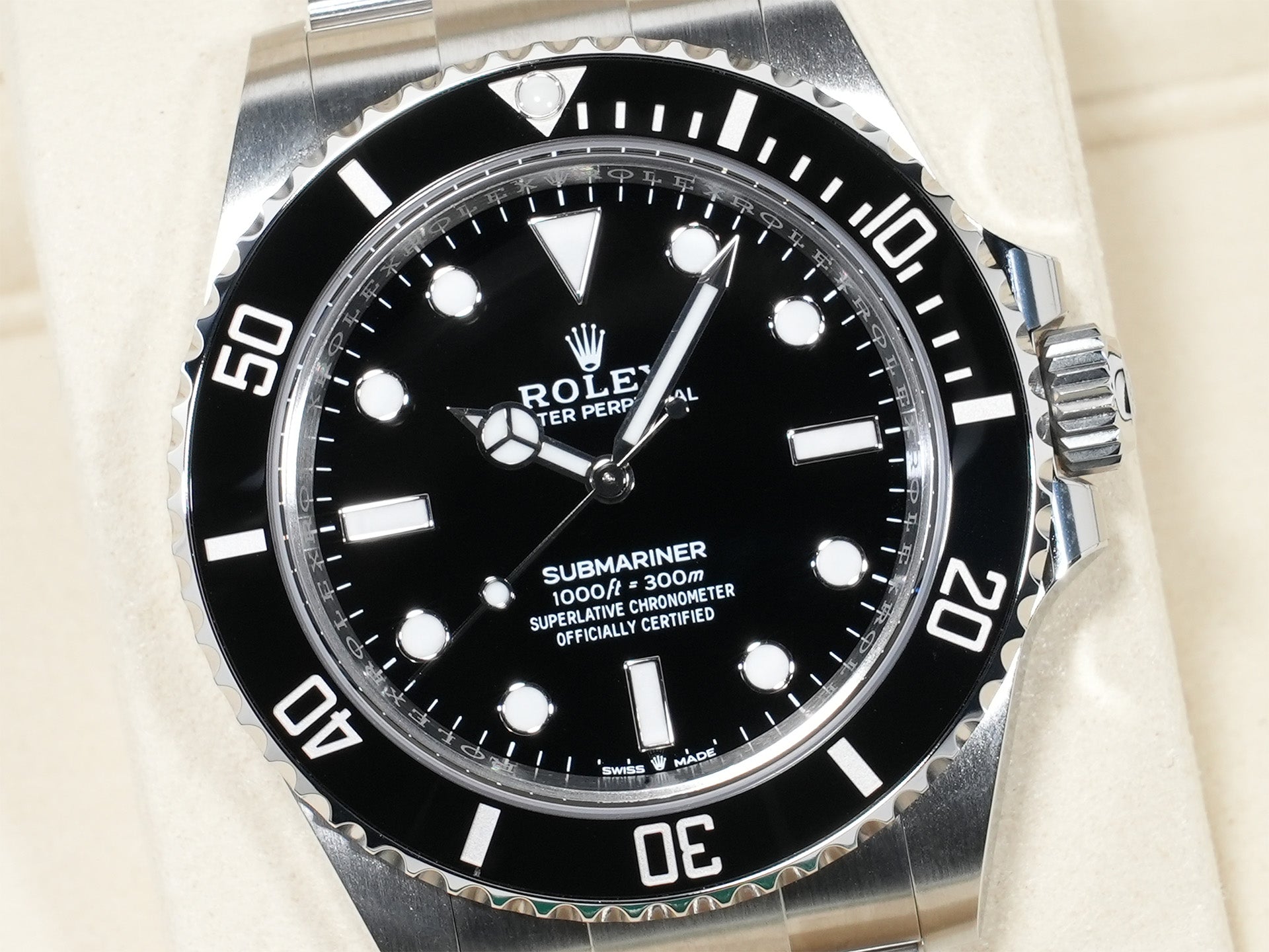 ロレックス サブマリーナー ノンデイト Ref.124060 ステンレススチール ブラック文字盤 未使用 evn9cz9y