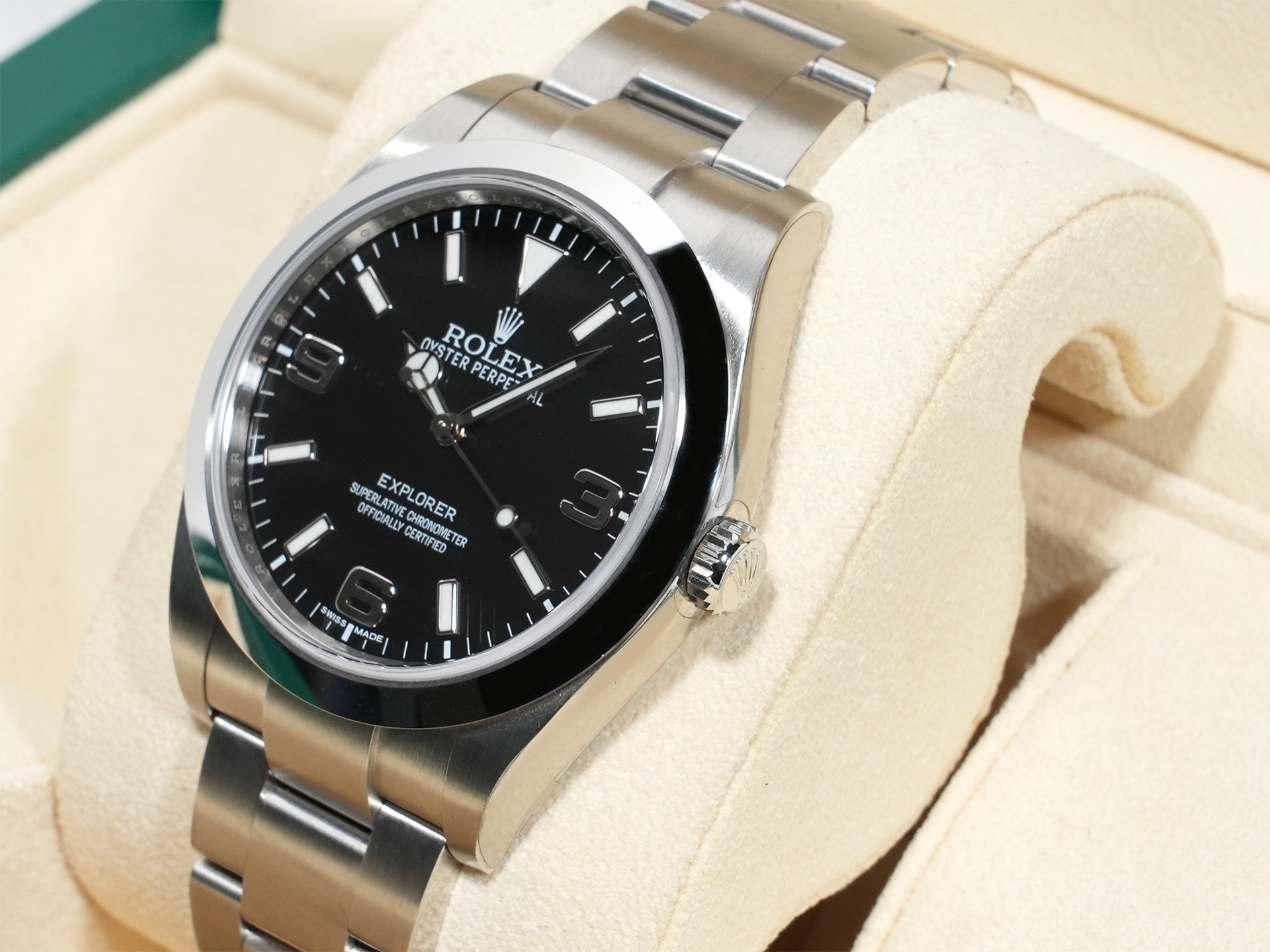 ロレックス エクスプローラーI 鏡面ブラックアウト Ref.214270 ステンレススチール ブラック文字盤 オイスターブレスレット 未使用 v3j7kw4s