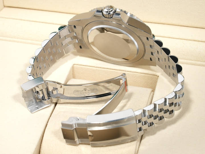 ロレックス GMTマスターII Ref.126710GRNR ステンレススチール ブラック文字盤 ジュビリーブレスレット 未使用 k9jcpme8