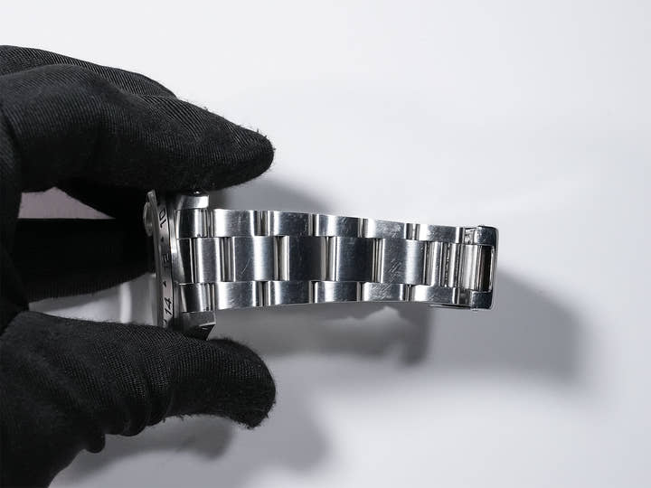 Pre-owned Rolex Explorer II Ref. 16570 Stainless Steel Black Dial Oyster Bracelet t6inbizn
