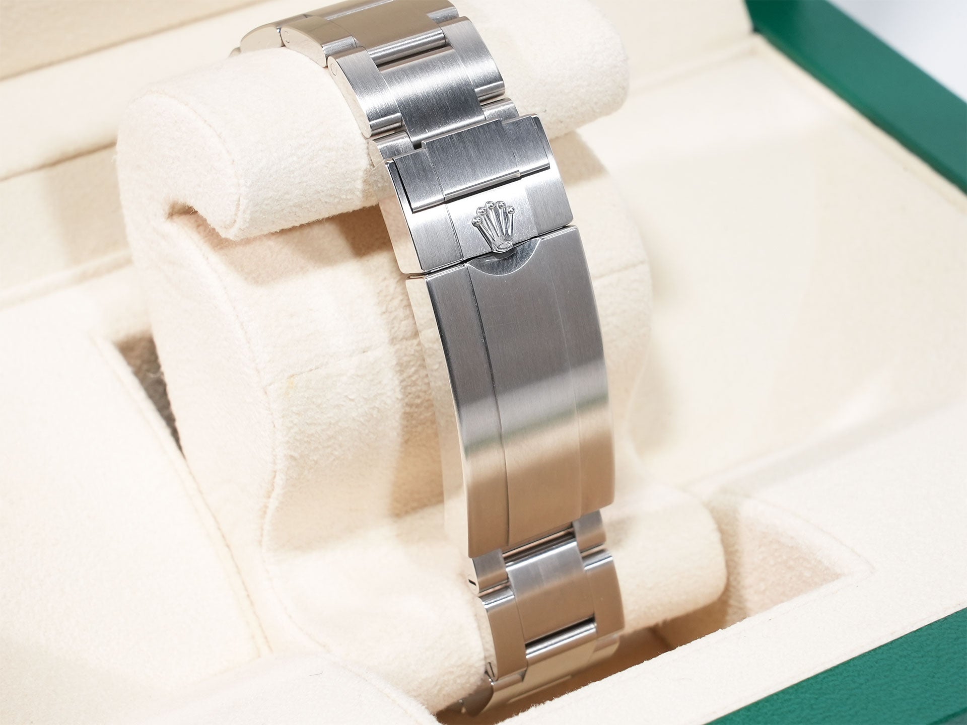 Rolex Submariner Date Ref. 126610LN Stainless Steel Black Dial Excellent Condition vzzzzc7n