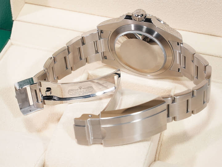 Rolex Submariner Date Ref. 126610LN Stainless Steel Black Dial Excellent Condition vzzzzc7n