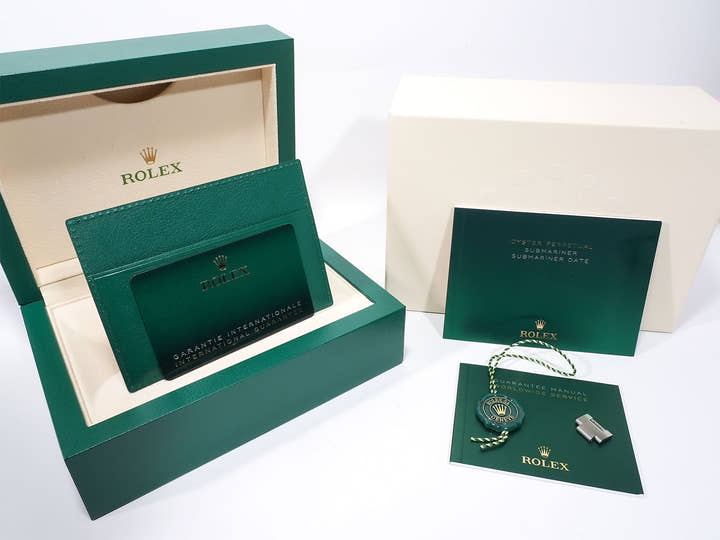 Rolex Submariner Date Ref. 126610LN Stainless Steel Black Dial Excellent Condition vzzzzc7n