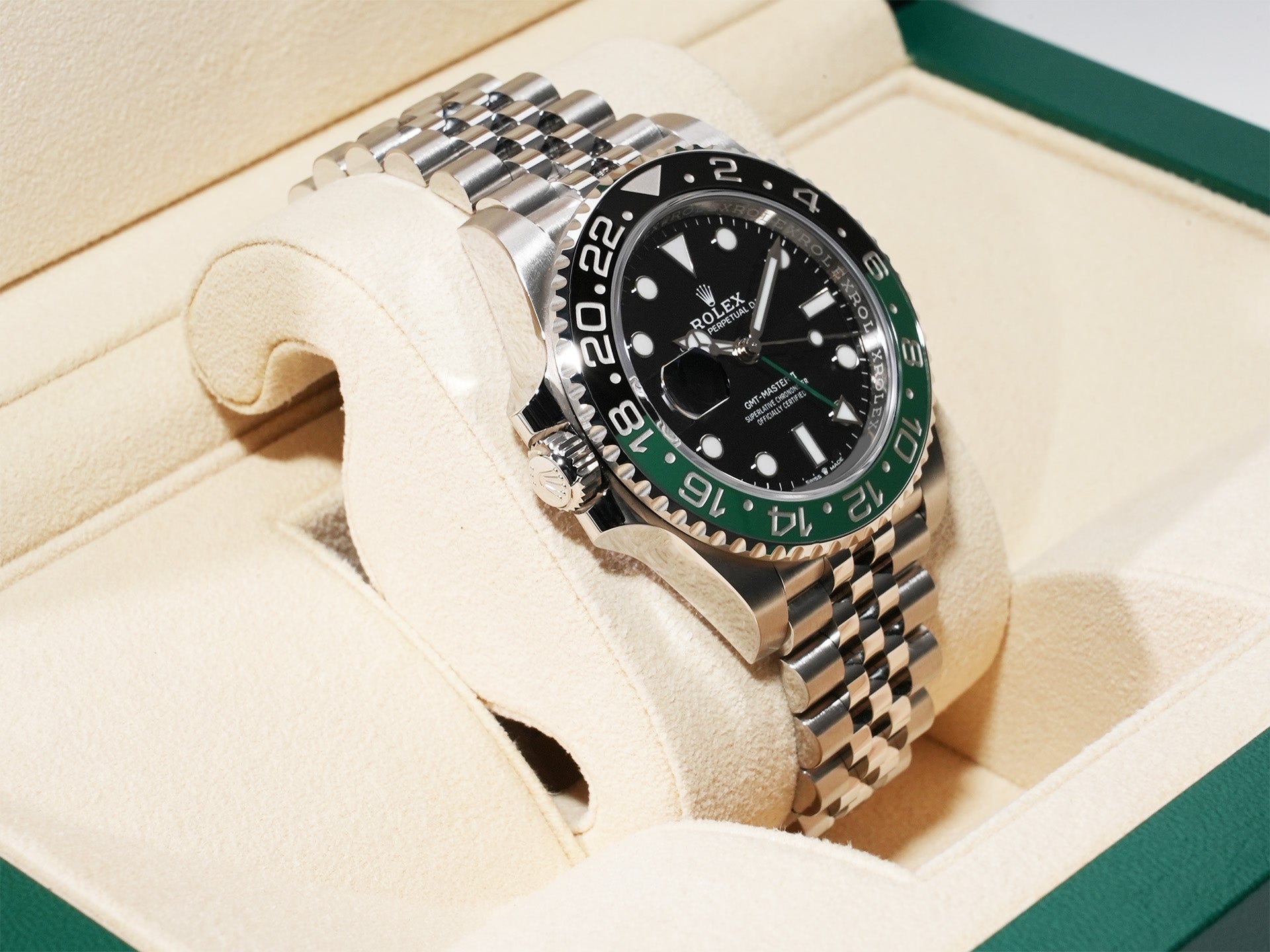 ロレックス GMTマスターII Ref.126720VTNR ステンレススチール ブラック文字盤 ジュビリーブレスレット 未使用 5k8hk2zb