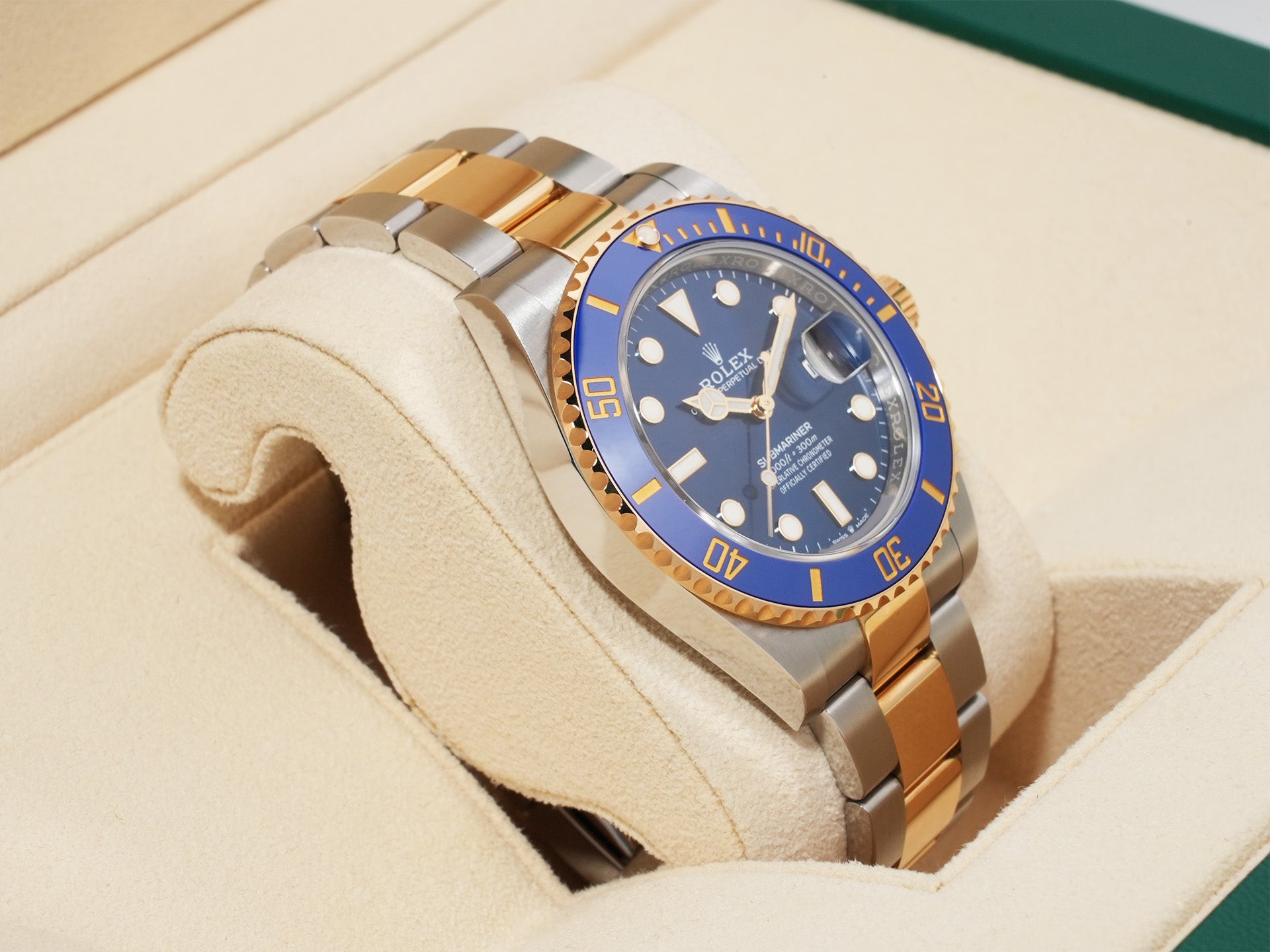 Rolex Submariner Date Ref. 126613LB Stainless Steel/Yellow Gold Blue Dial Excellent Condition x7ytqn46