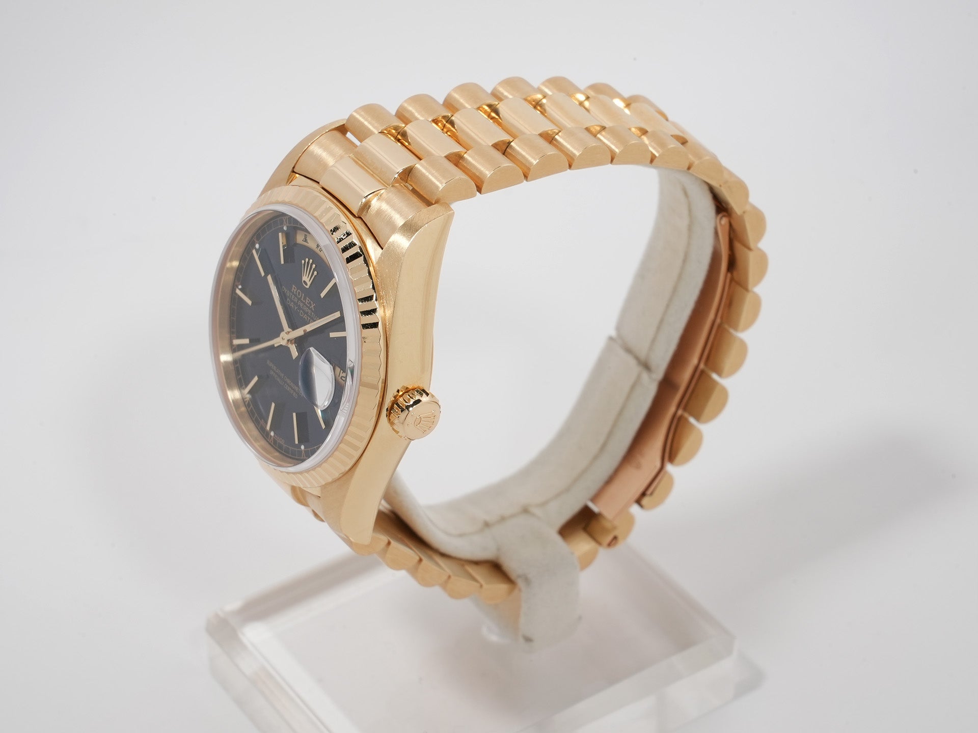 ロレックス デイデイト36 Ref.18038 イエローゴールド ブルー文字盤 中古 3efycruu