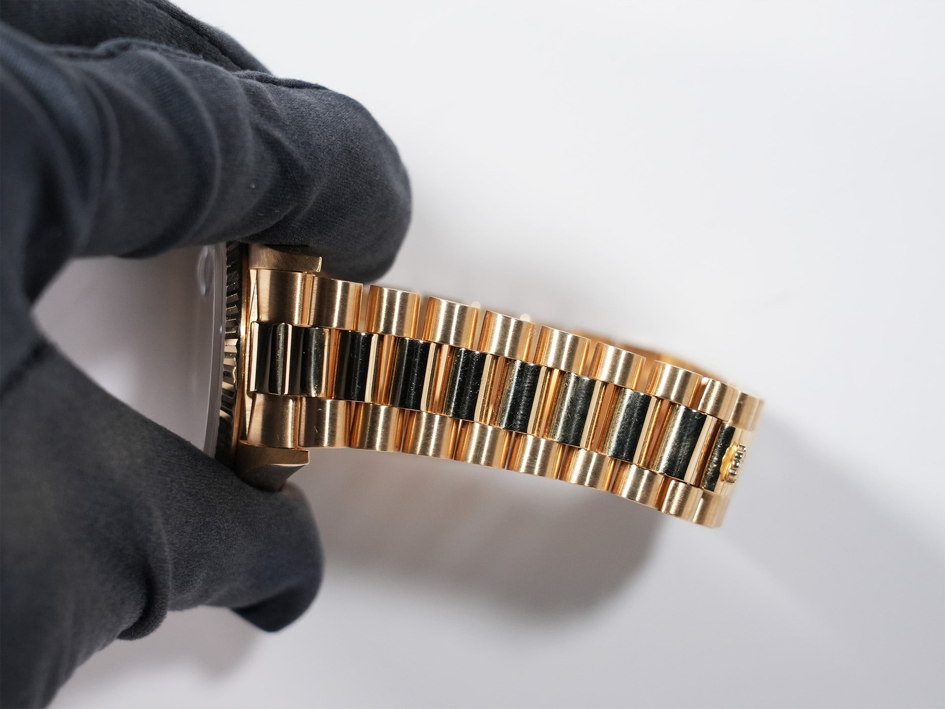 ロレックス デイデイト36 Ref.18038 イエローゴールド ブルー文字盤 中古 3efycruu