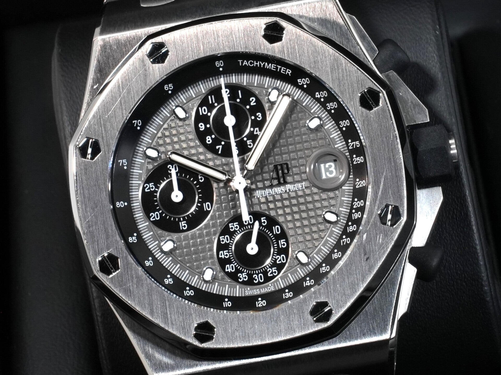 オーデマピゲ ロイヤルオーク オフショア クロノグラフ Ref.26238TI.OO.2000TI.01 チタン グレー文字盤 中古 vwj9qiws