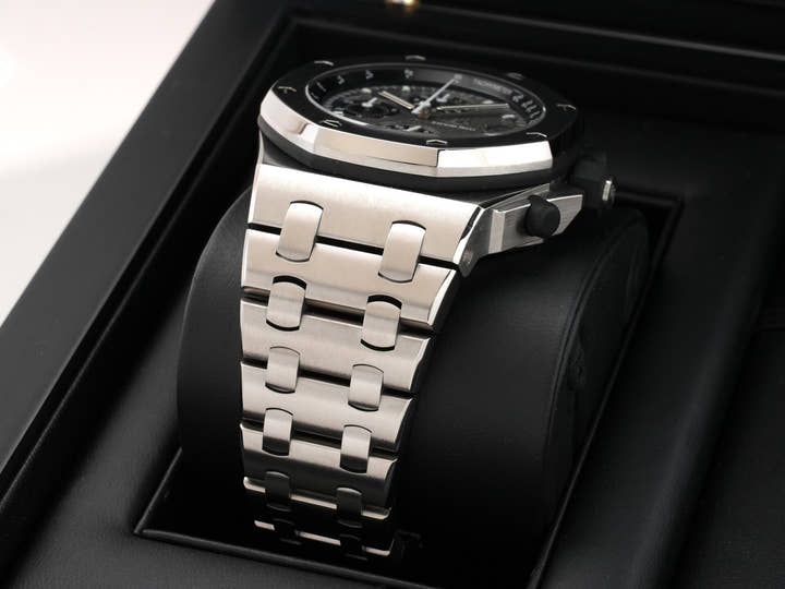 オーデマピゲ ロイヤルオーク オフショア クロノグラフ Ref.26238TI.OO.2000TI.01 チタン グレー文字盤 中古 vwj9qiws