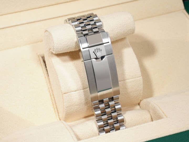 ロレックス GMTマスターII Ref.126710BLNR ステンレススチール ブラック文字盤 ジュビリーブレスレット 未使用 riedg5m2