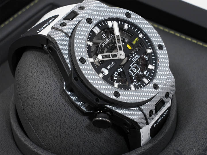 ウブロ ビッグバン ウニコ ゴルフ Ref.416.YS.1120.VR カーボンファイバー&グレーのテキサリウムのアッパーレイヤー マットブラック文字盤 未使用 388mavuz