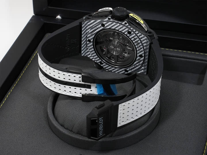 ウブロ ビッグバン ウニコ ゴルフ Ref.416.YS.1120.VR カーボンファイバー&グレーのテキサリウムのアッパーレイヤー マットブラック文字盤 未使用 388mavuz