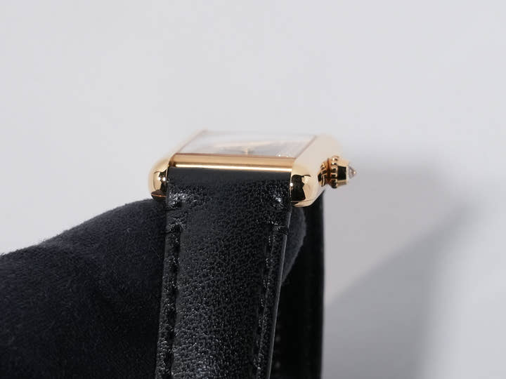 カルティエ タンク ルイ カルティエ SM Ref.WGTA0269 イエローゴールド ブラック×パヴェダイヤ文字盤 美中古 fjwhup5c