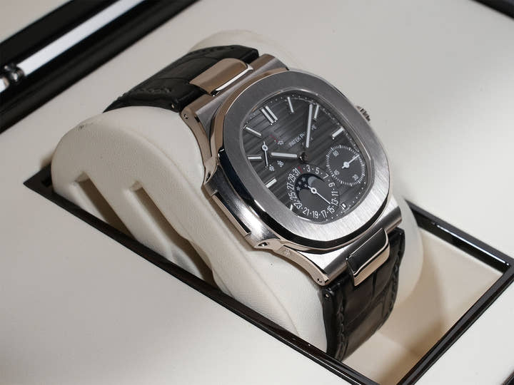 パテックフィリップ ノーチラス プチコンプリケーション Ref.5712G-001 ホワイトゴールド スレート文字盤 美中古 7pgqnxi2