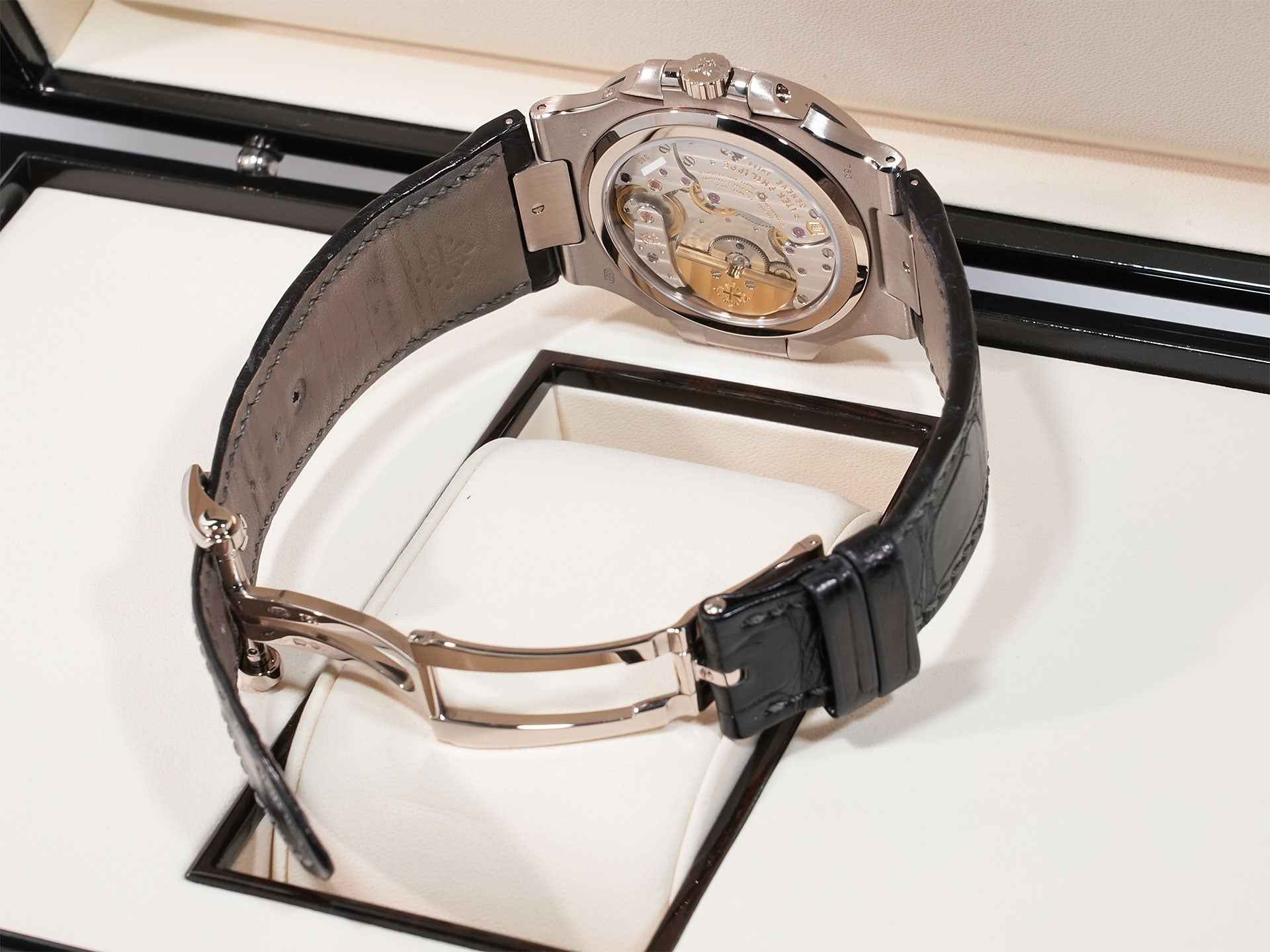 パテックフィリップ ノーチラス プチコンプリケーション Ref.5712G-001 ホワイトゴールド スレート文字盤 美中古 7pgqnxi2