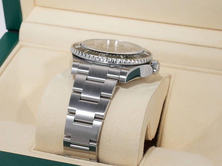 ロレックス シードゥエラー 4000 Ref.116600 ステンレススチール ブラック文字盤 美品 pwyxszng