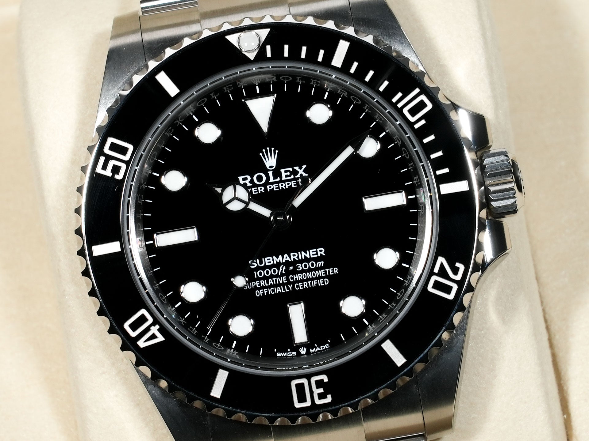 ロレックス サブマリーナー ノンデイト Ref.124060 ステンレススチール ブラック文字盤 未使用 xd5rzefq