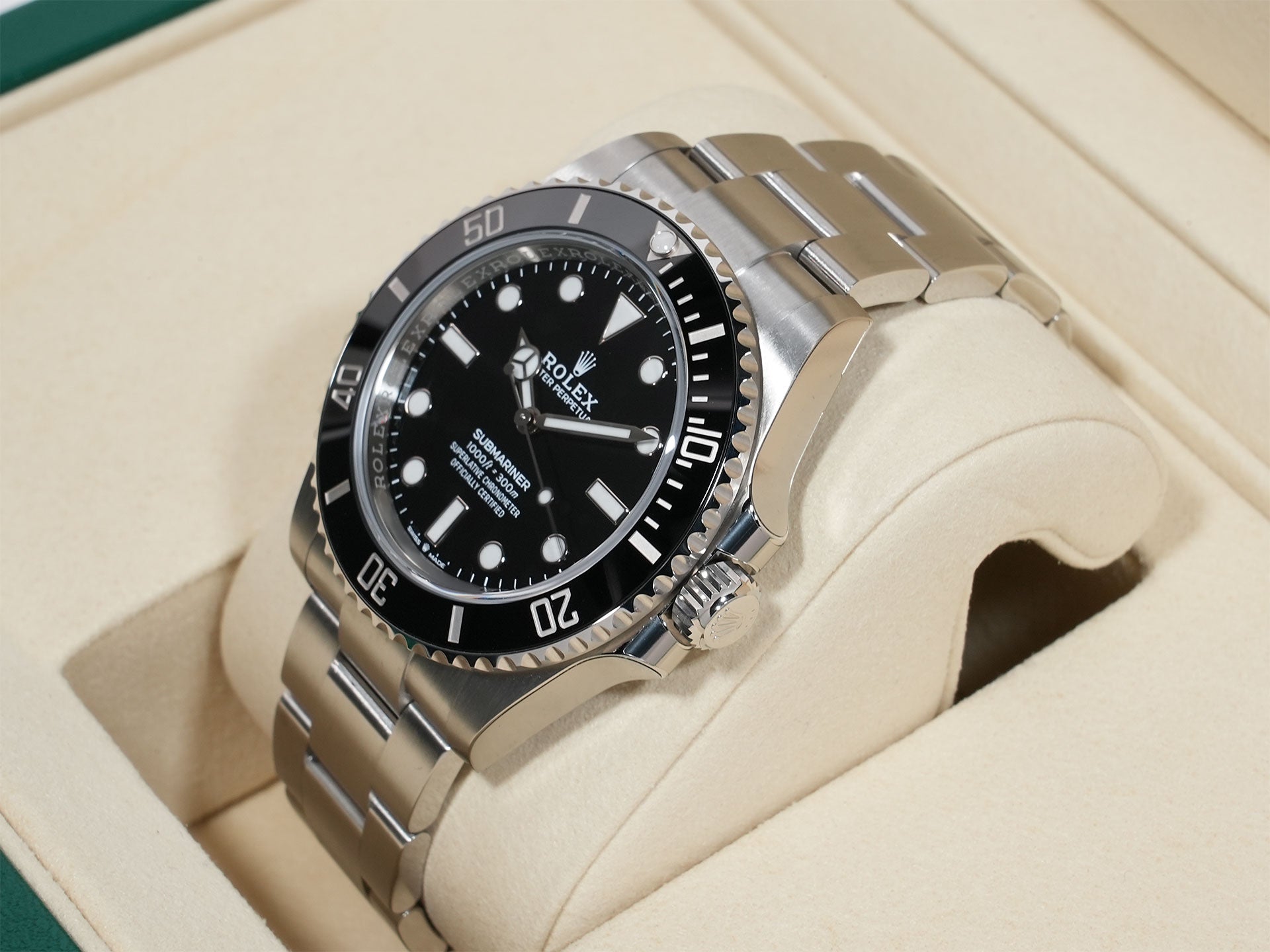 ロレックス サブマリーナー ノンデイト Ref.124060 ステンレススチール ブラック文字盤 未使用 xd5rzefq